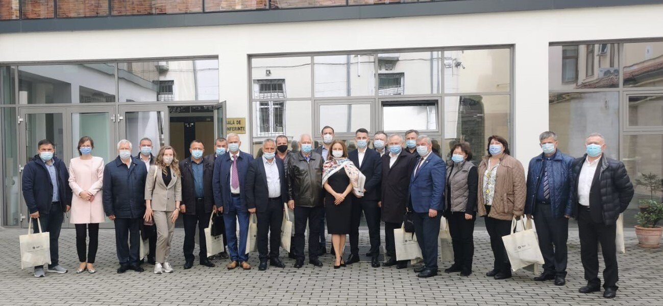 a6e0a1a5-ed0e-416a-a670-ccc2bf5c5b6d.jpg aeaa ede a a cccbfcbd