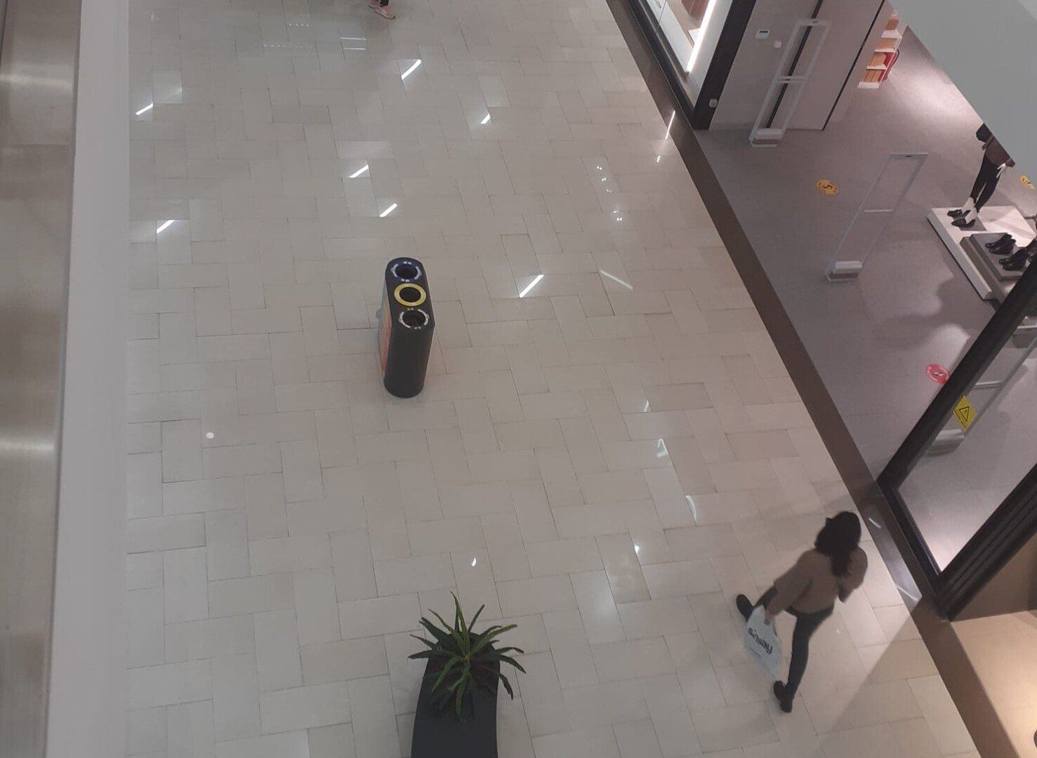 promenada mall sibiu gara WhatsApp Image at