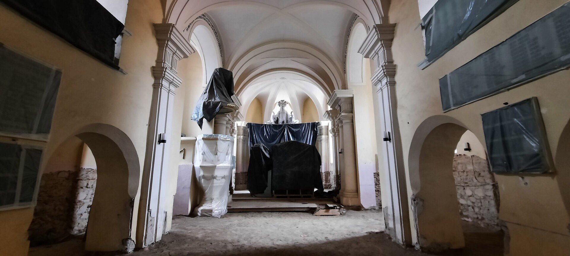 lucrari interior scaled