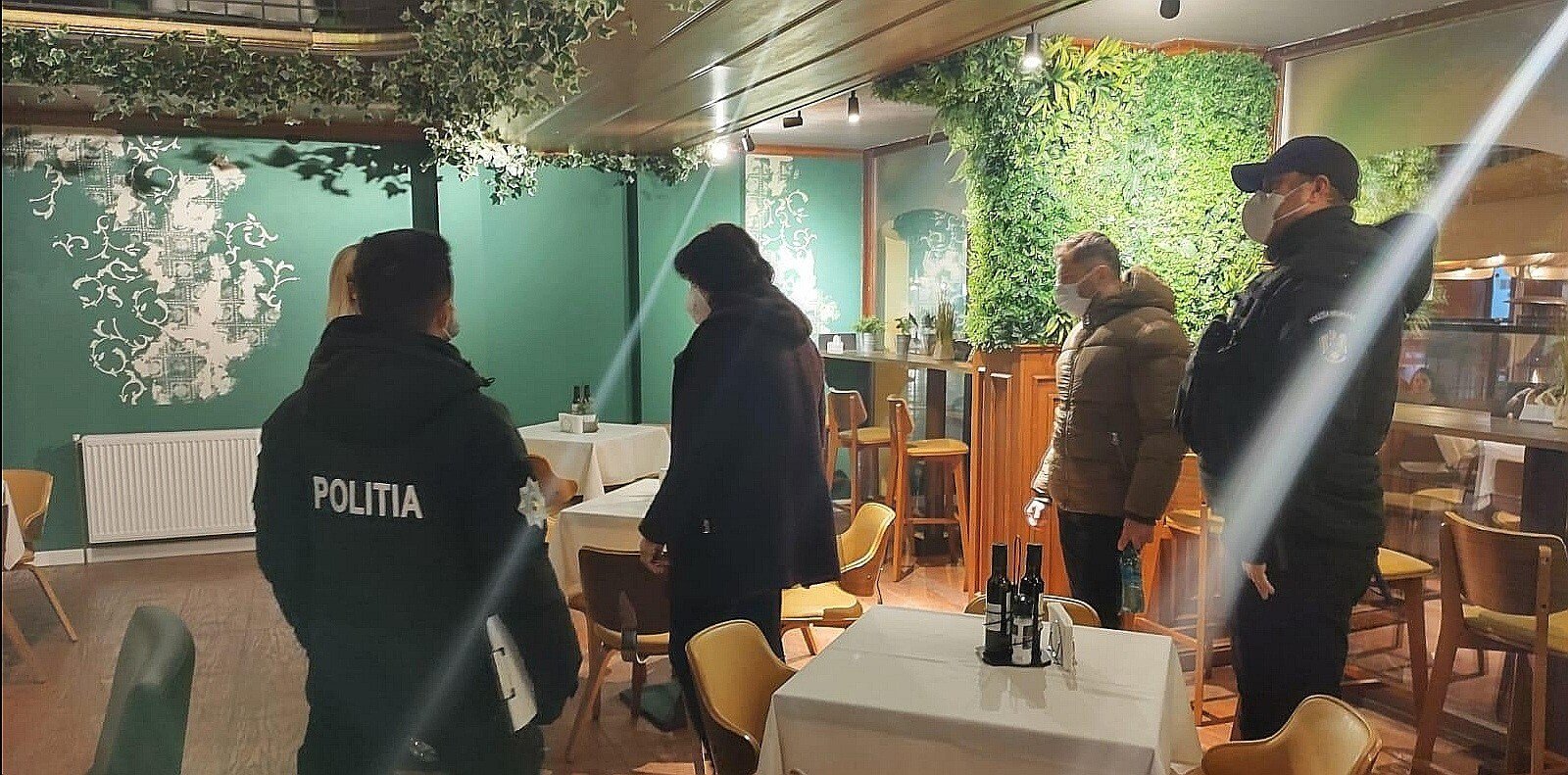 Polițiștii fac în continuare controale IMG