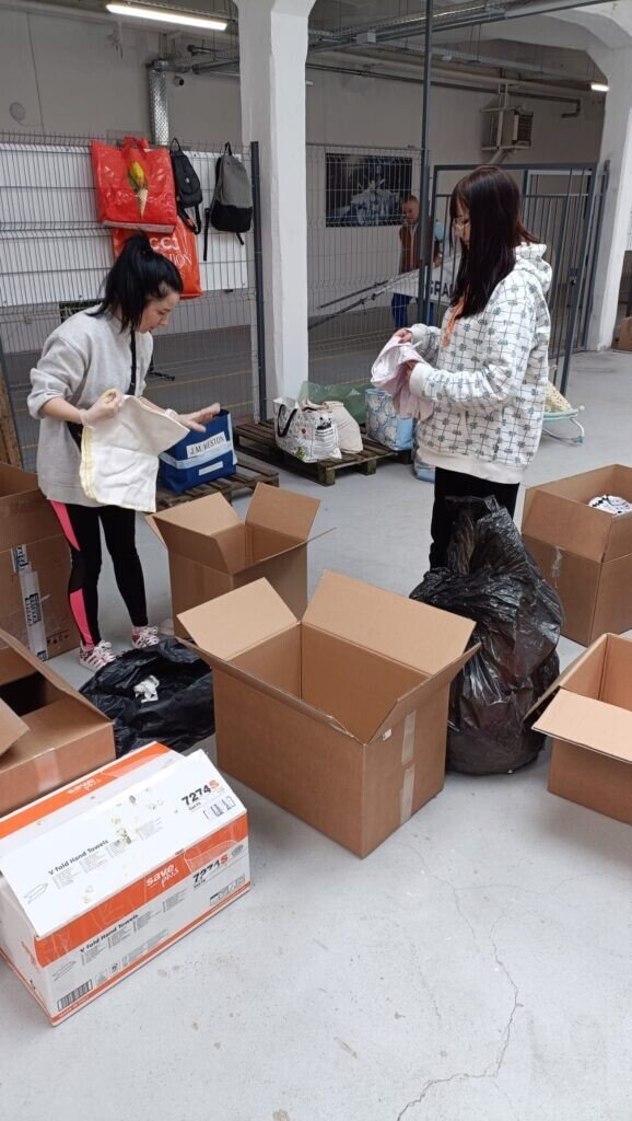 Parteneriat social: Firma Euchner din Cisnădie a oferit spaţiu pentru primul depozit de