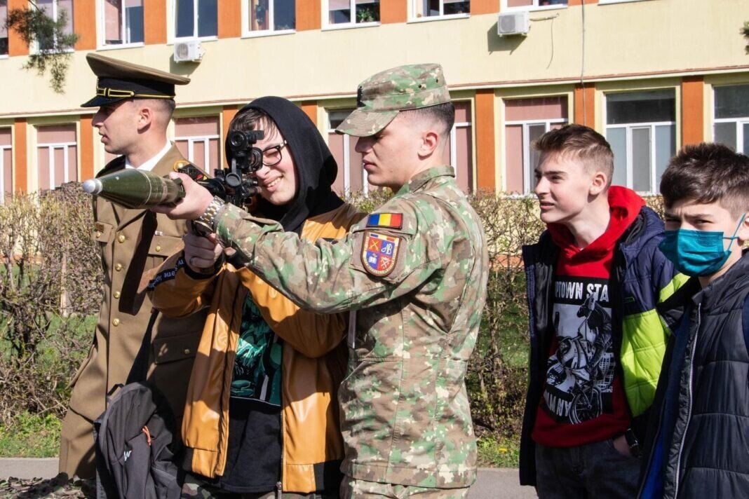 Academia Fortelor Terestre