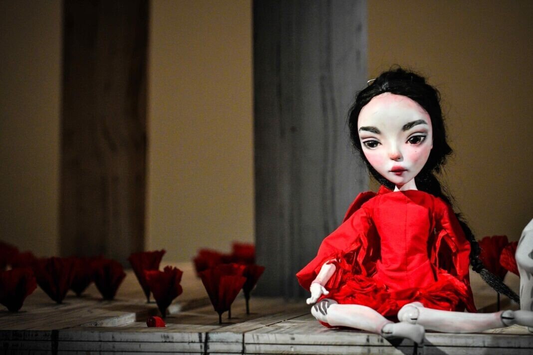 Scufita Rosie Teatrul Gong Scufita Rosie Teatrul Gong