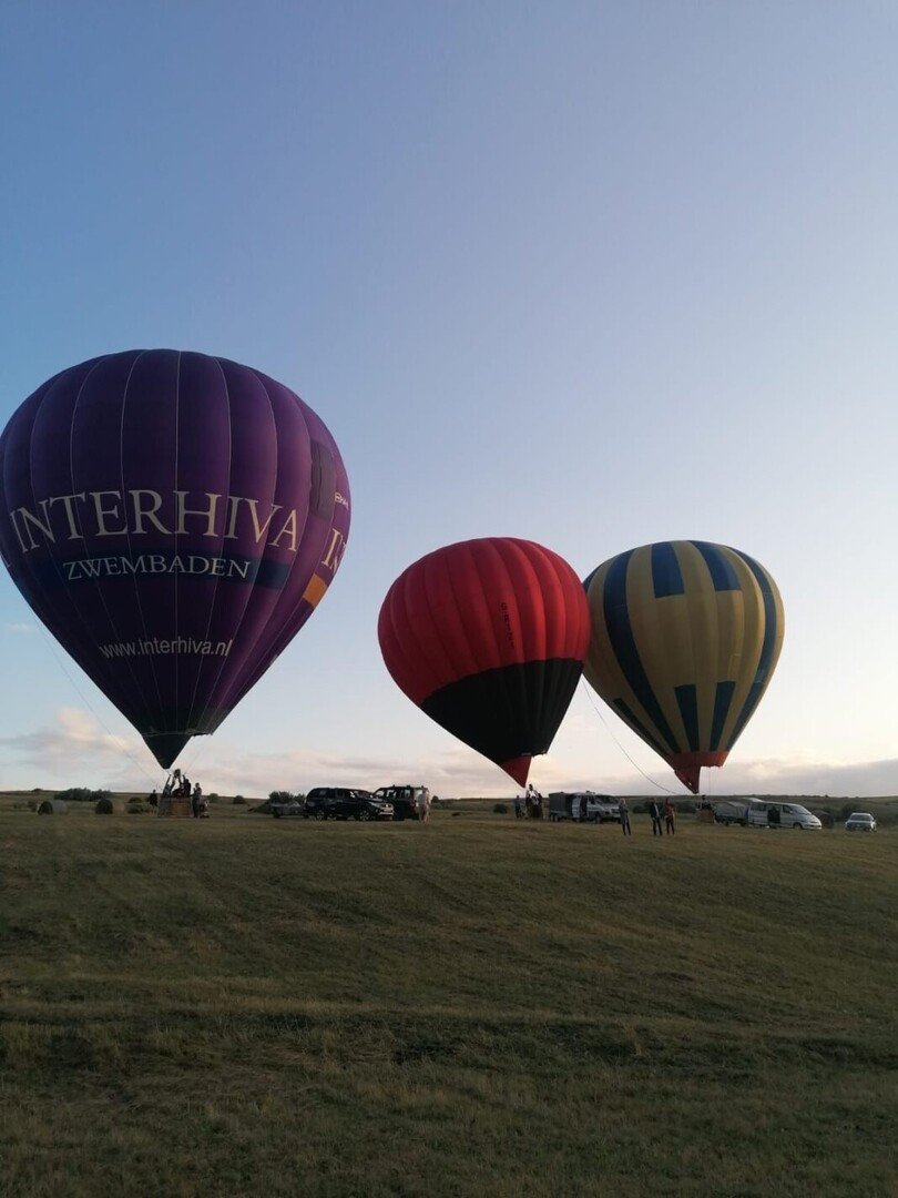 08AF1A65-9FD0-4DB4-938D-14098A9382C1