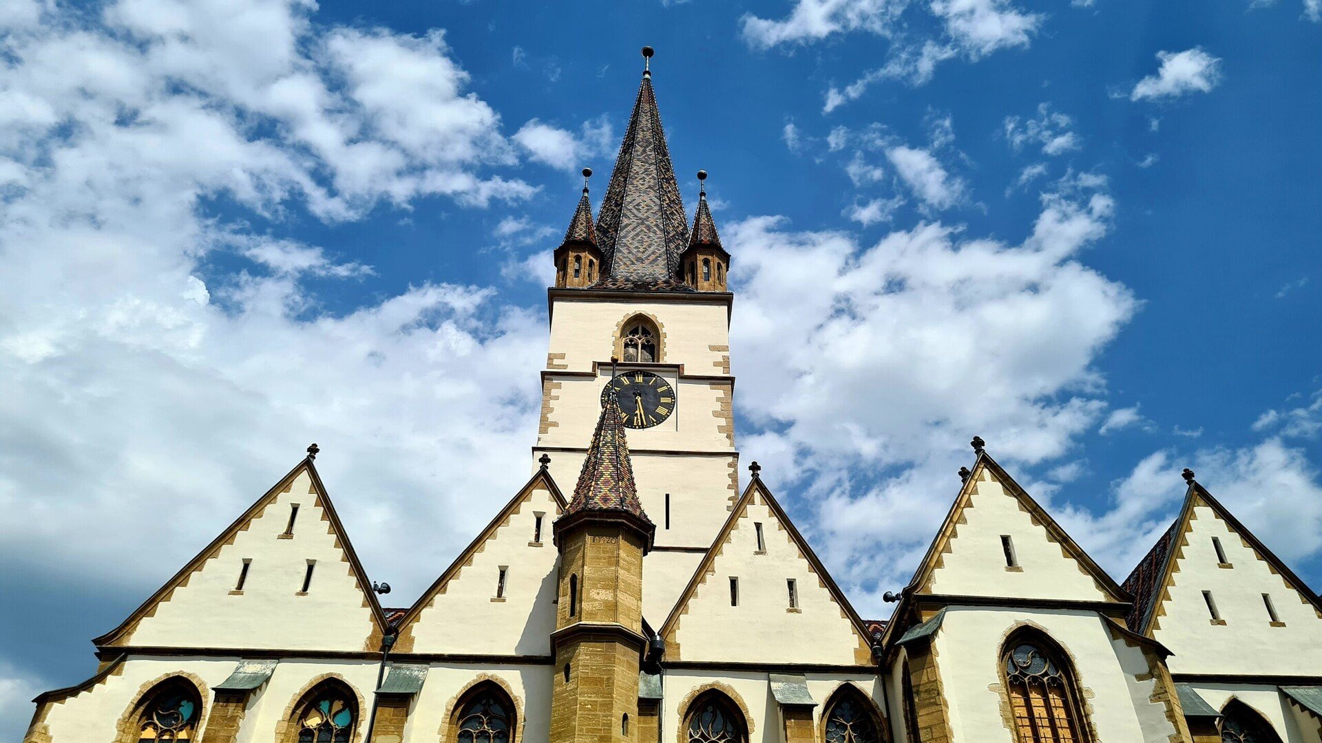 Biserica Evanghelică le cere credincioșilor să aleagă un candidat pro-european