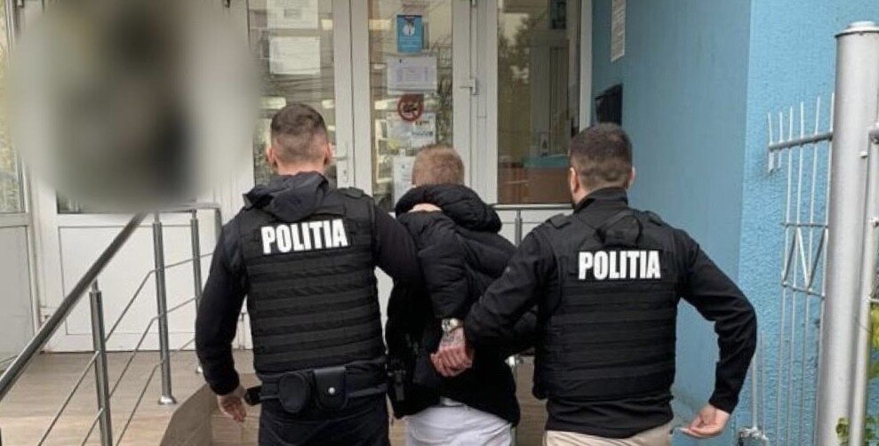 bf7282d0-35dc-46c5-bd14-eb47d127bb53-1