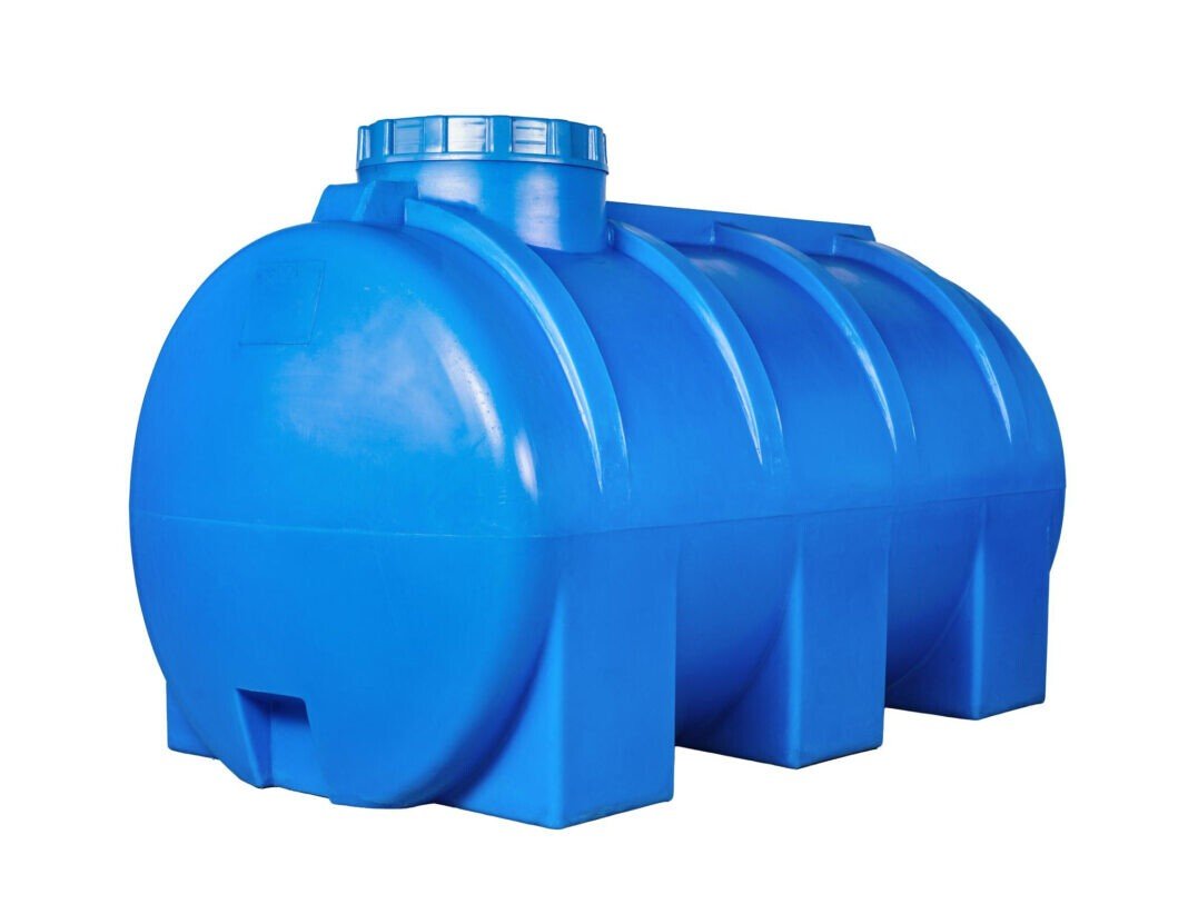 huge-plastic-tank-water-isolated-white1.jpg