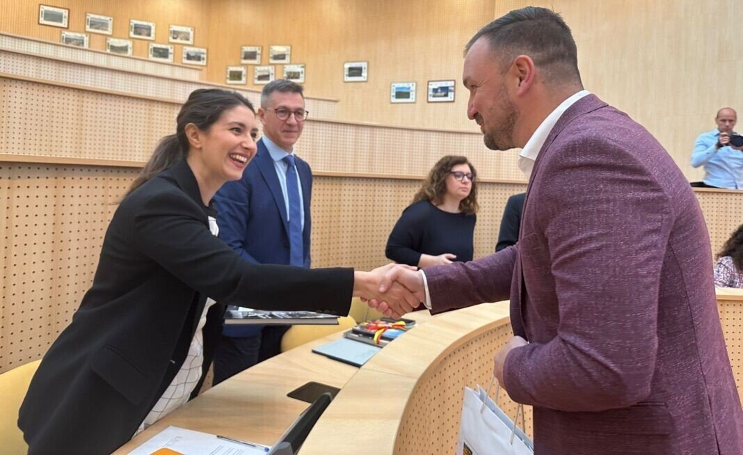 WhatsApp-Image-2023-06-13-at-16.44.19-2