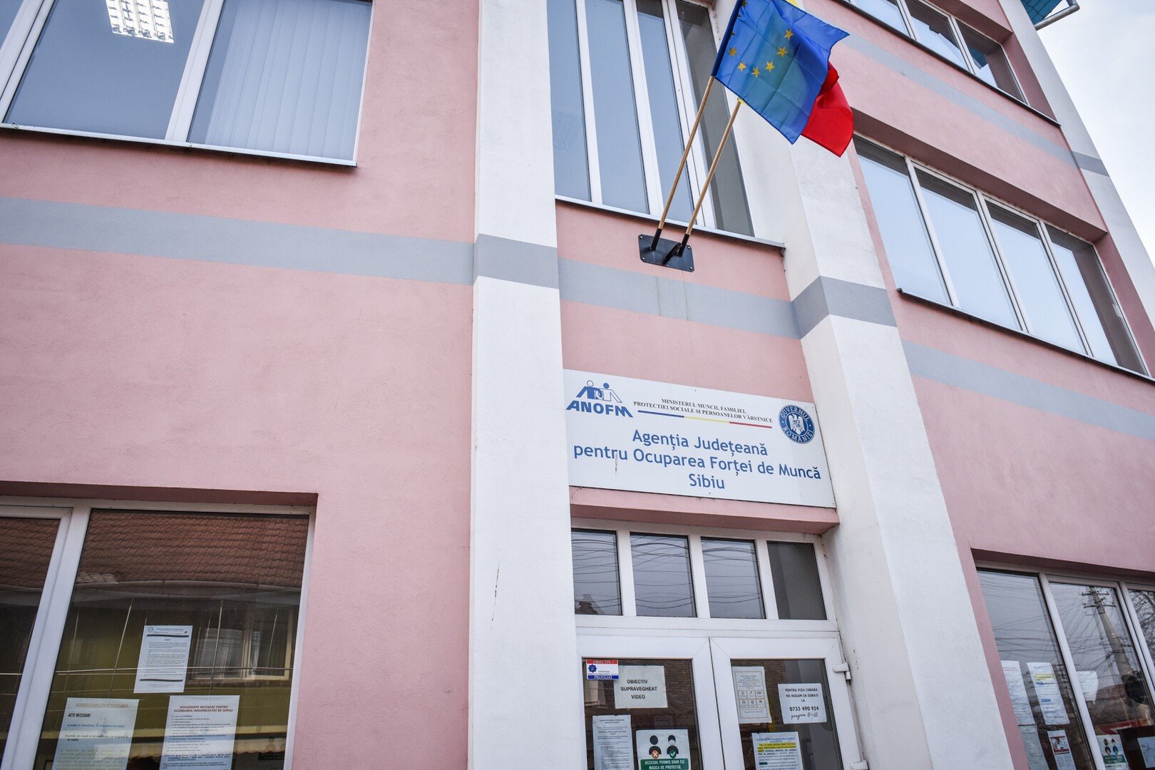 AJOFM Sibiu: 300 locuri de muncă în străinătate