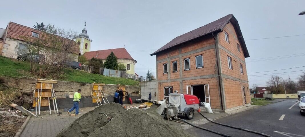 403610713_2611559385678231_6916988227726227501_n