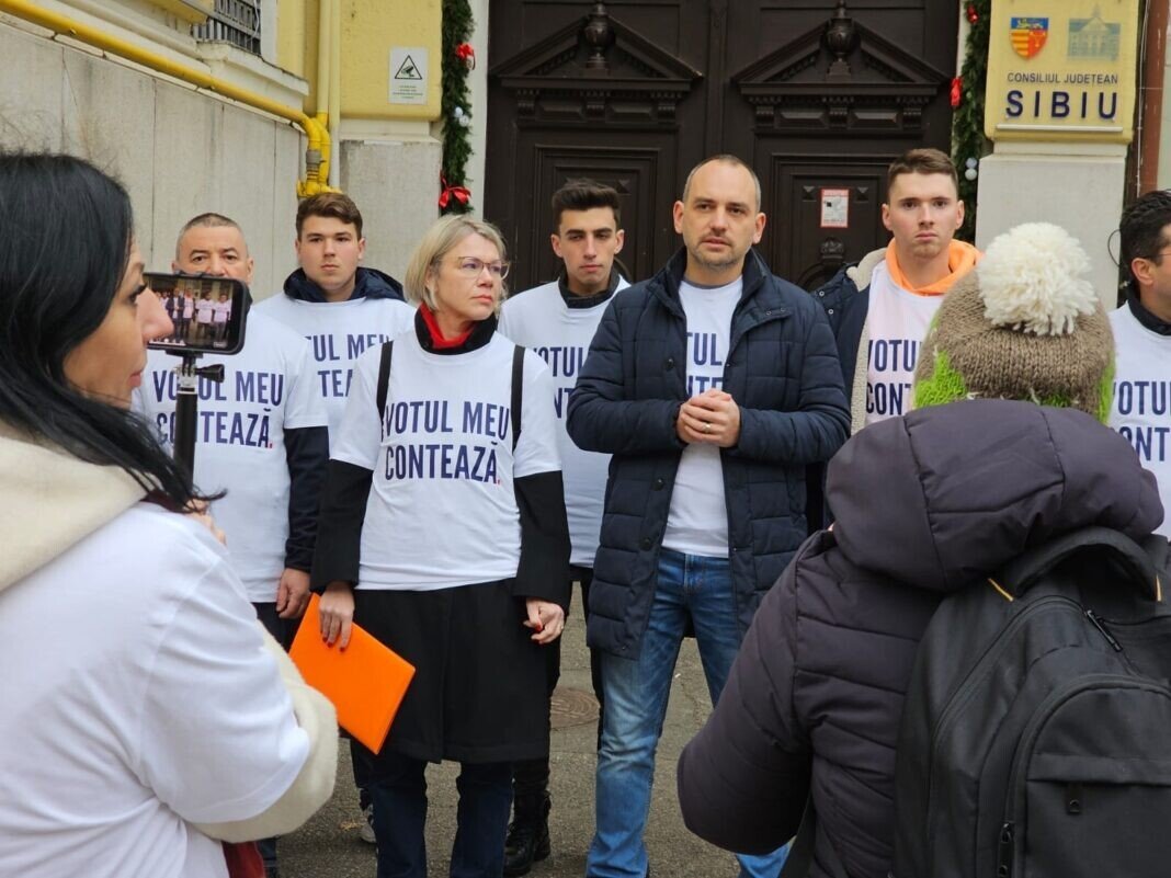 598eeb68-66d3-4db0-a6fc-19bf4d712f10-1