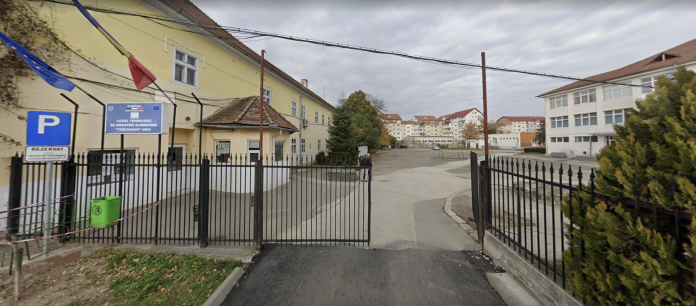 Captură de ecran din 2024-01-22 la 20.49.48