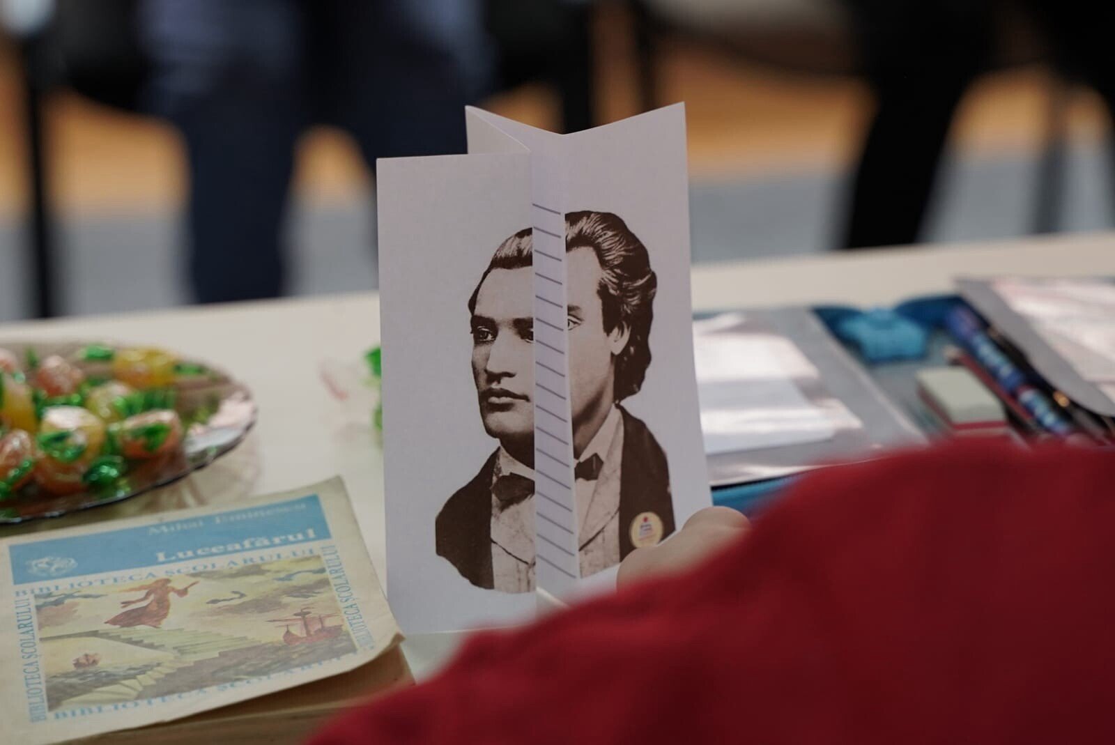 Mediaș: Luceafărul poeziei românești omagiat la Biblioteca Municipală St. L. Roth