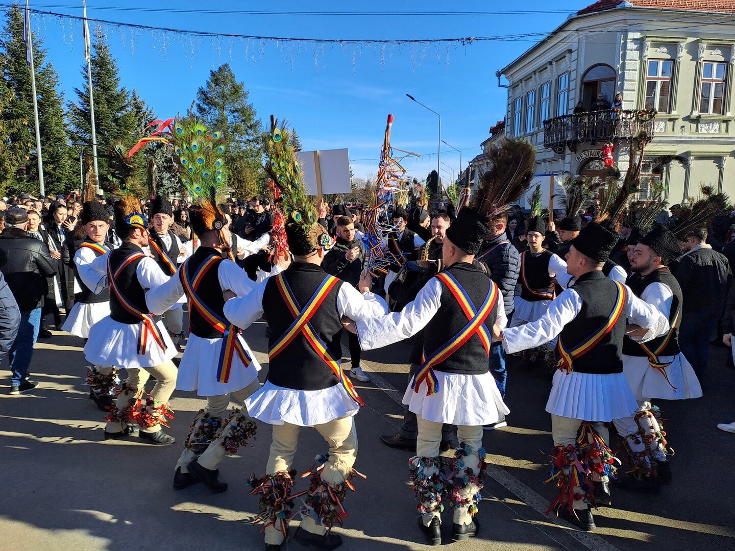 Festivalul „Datină străbună pe Secașe”, ediția XXX. Peste 350 de păstrători de tradiții și obiceiuri din Alba și Sibiu vor participa la eveniment