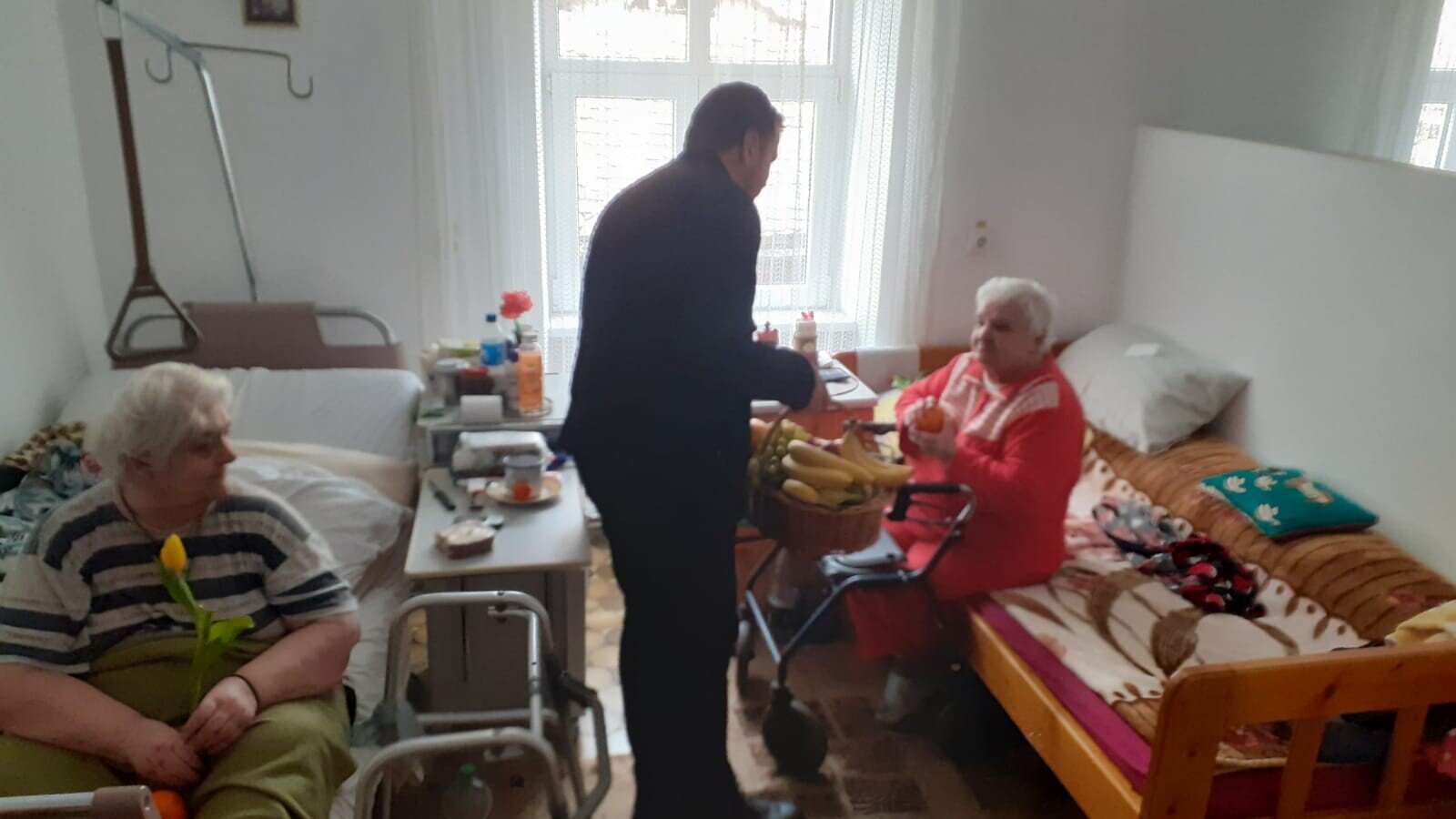 Vizită de 1 Martie la vârstnicii din Unitatea de Asistență Medico-Socială din Sibiu
