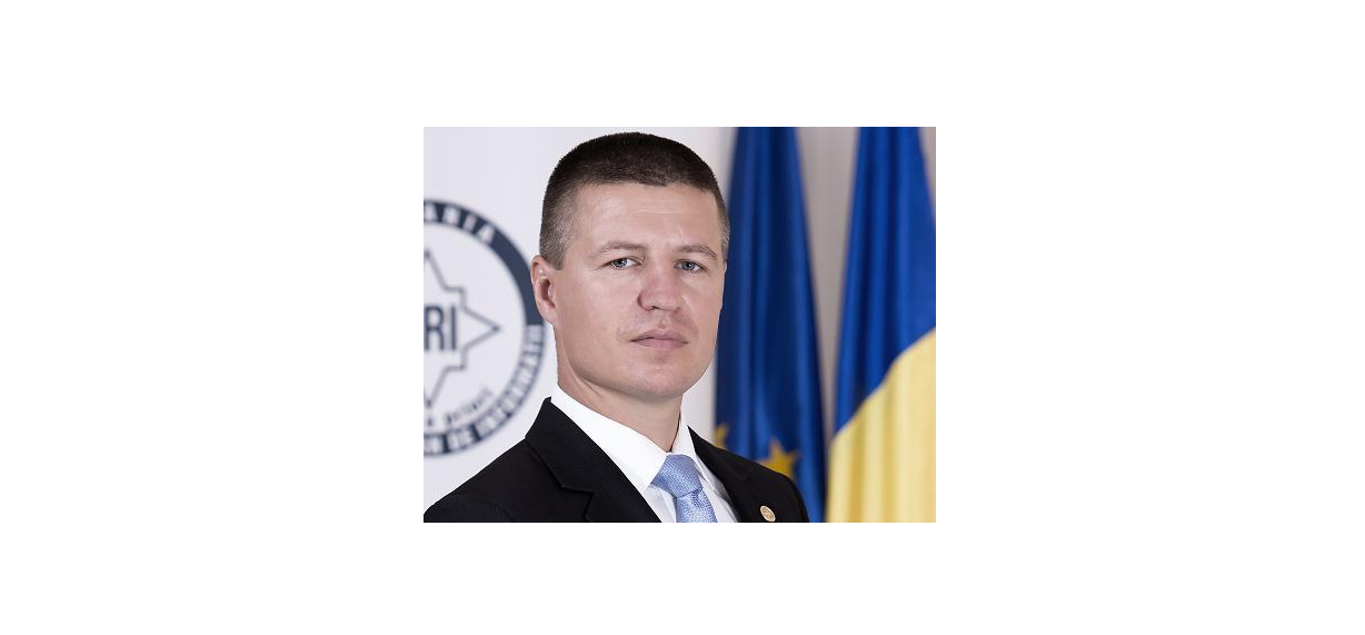 Adjunctul șefului SRI se pensionează la 48 de ani. A terminat Dreptul la Sibiu