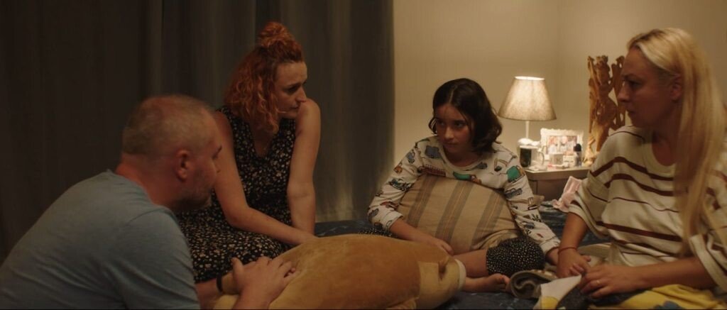 Între marginile zilei - regia Andreea Lăcătuș (1)