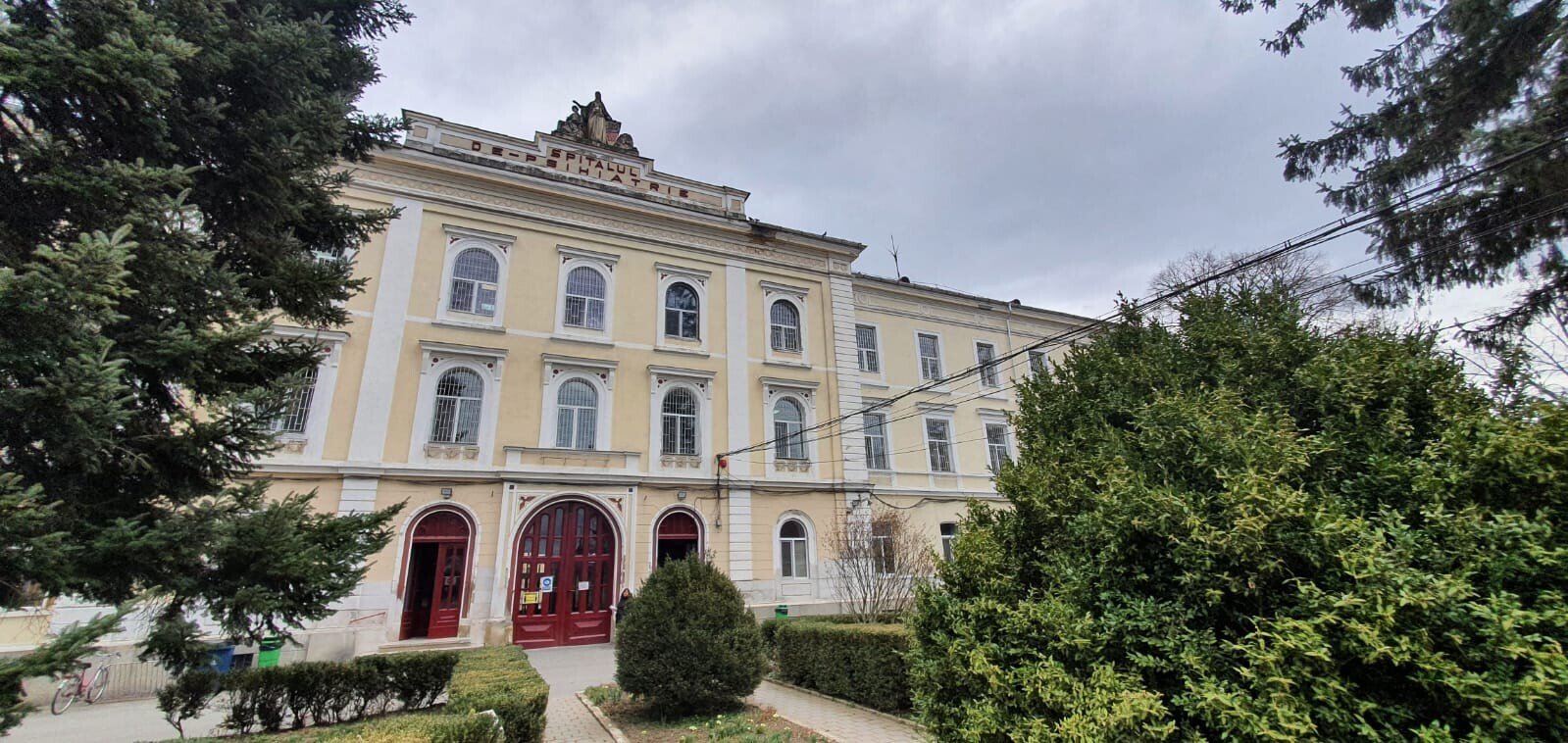 Pavilionul Central al Spitalului de Psihiatrie Sibiu, angajator pentru medic boli infecțioase