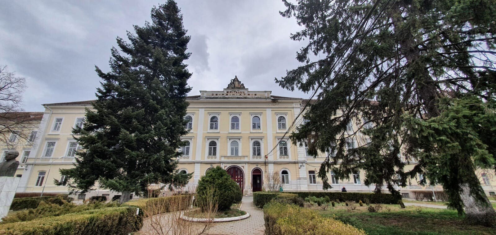 Spațiu pentru patiserie sau covrigărie de închiriat la Spitalul de Psihiatrie Sibiu
