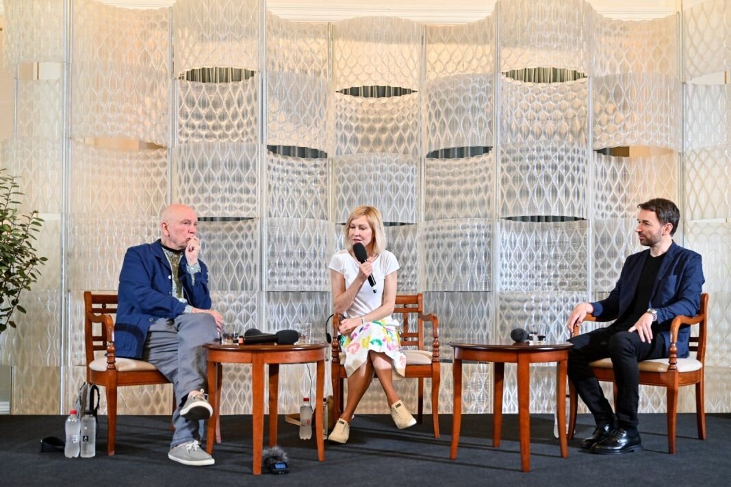 Octavian-saiu-in-dialog-cu-John-Malkovich-si-Ingeborga-Dapkunaite-C-Dragos-Dumitru-37