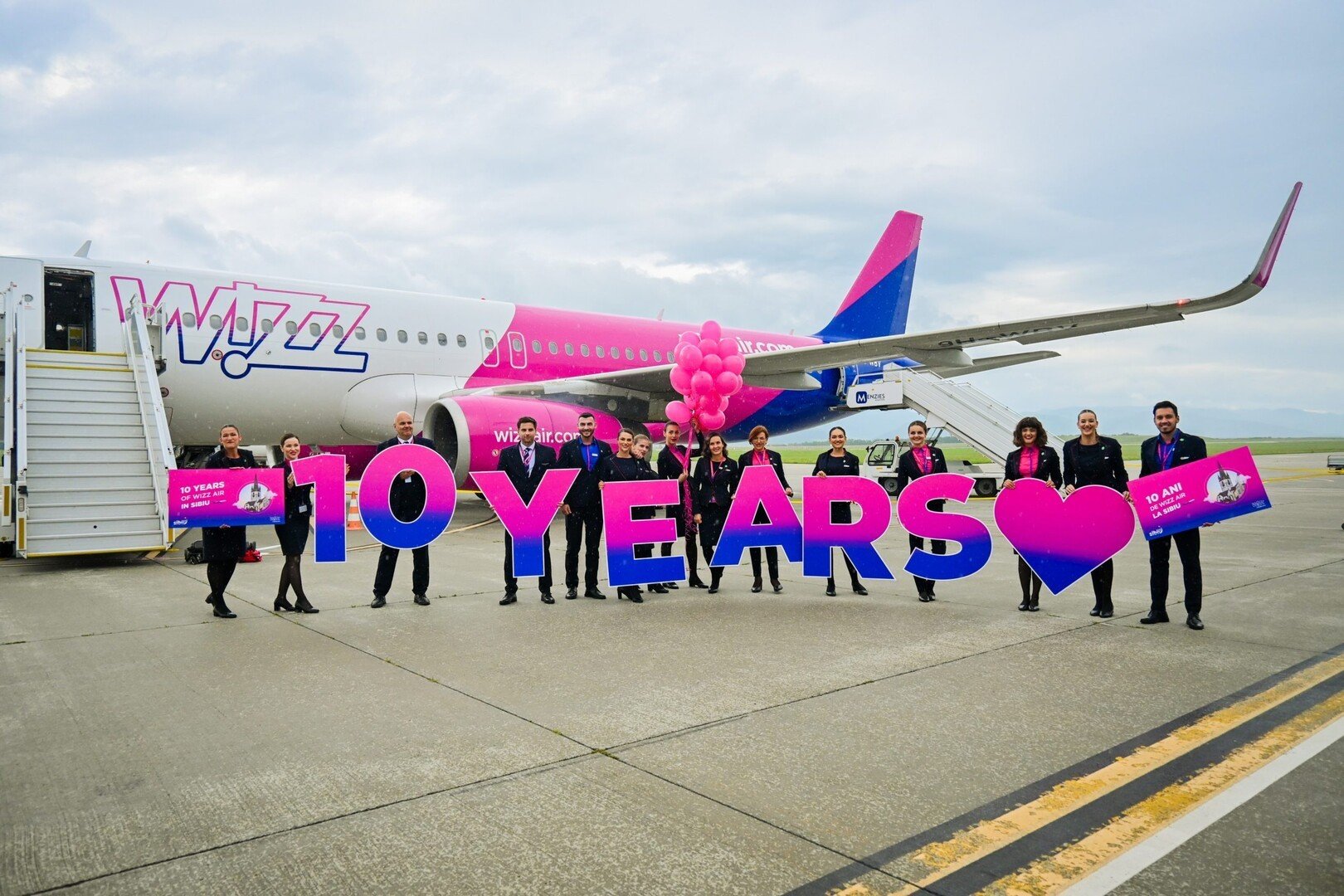 Wizz Air sărbătorește 10 ani de operațiuni pe Aeroportul din Sibiu