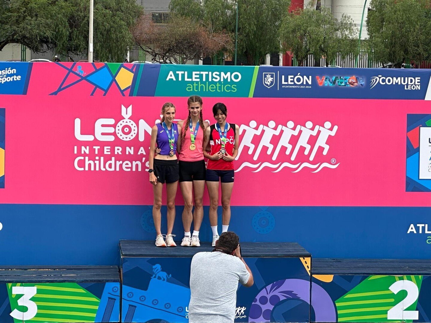 Aur pentru sportivii medieșeni la „Jocurile Internaționale ale Copiilor“ din Leon, Mexic