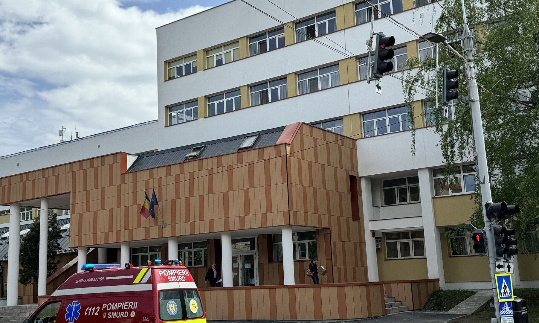 Val de reacții după moartea asistentei de la Spitalul Județean Sibiu: „Muncim până cădem în cap”
