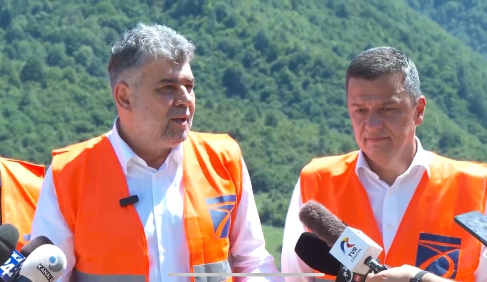 Prim-ministrul României: Autostrada Sibiu-Piteşti, mult vorbită de toţi prim-miniştrii, devine realitate
