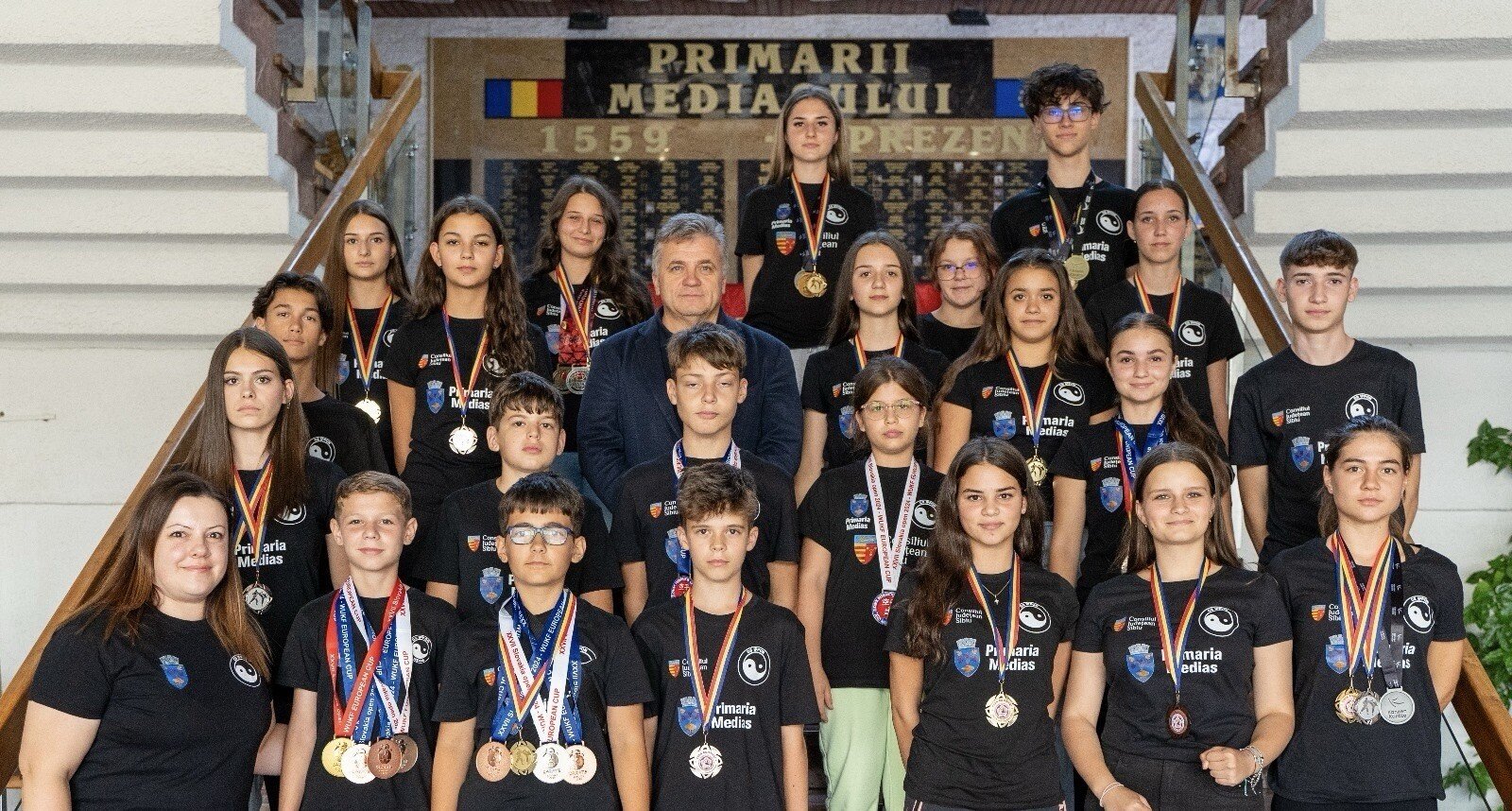 Sportivii Clubului Ippon&nbsp;Mediaș, prezenți la sediul Primăriei Municipiului Mediaș