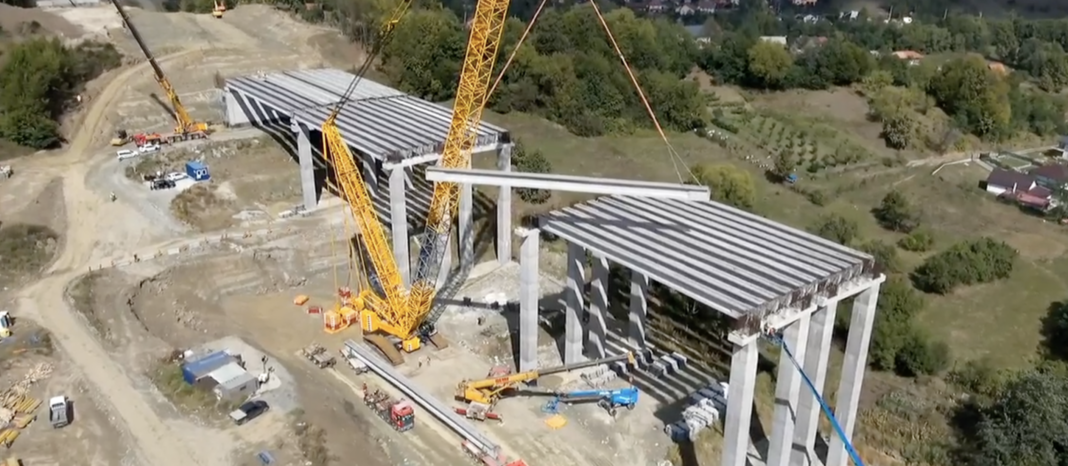 Captură de ecran din 2024-09-16 la 19.43.18