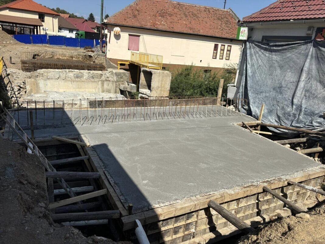 458197678_1319002325899317_2005447864706781830_n