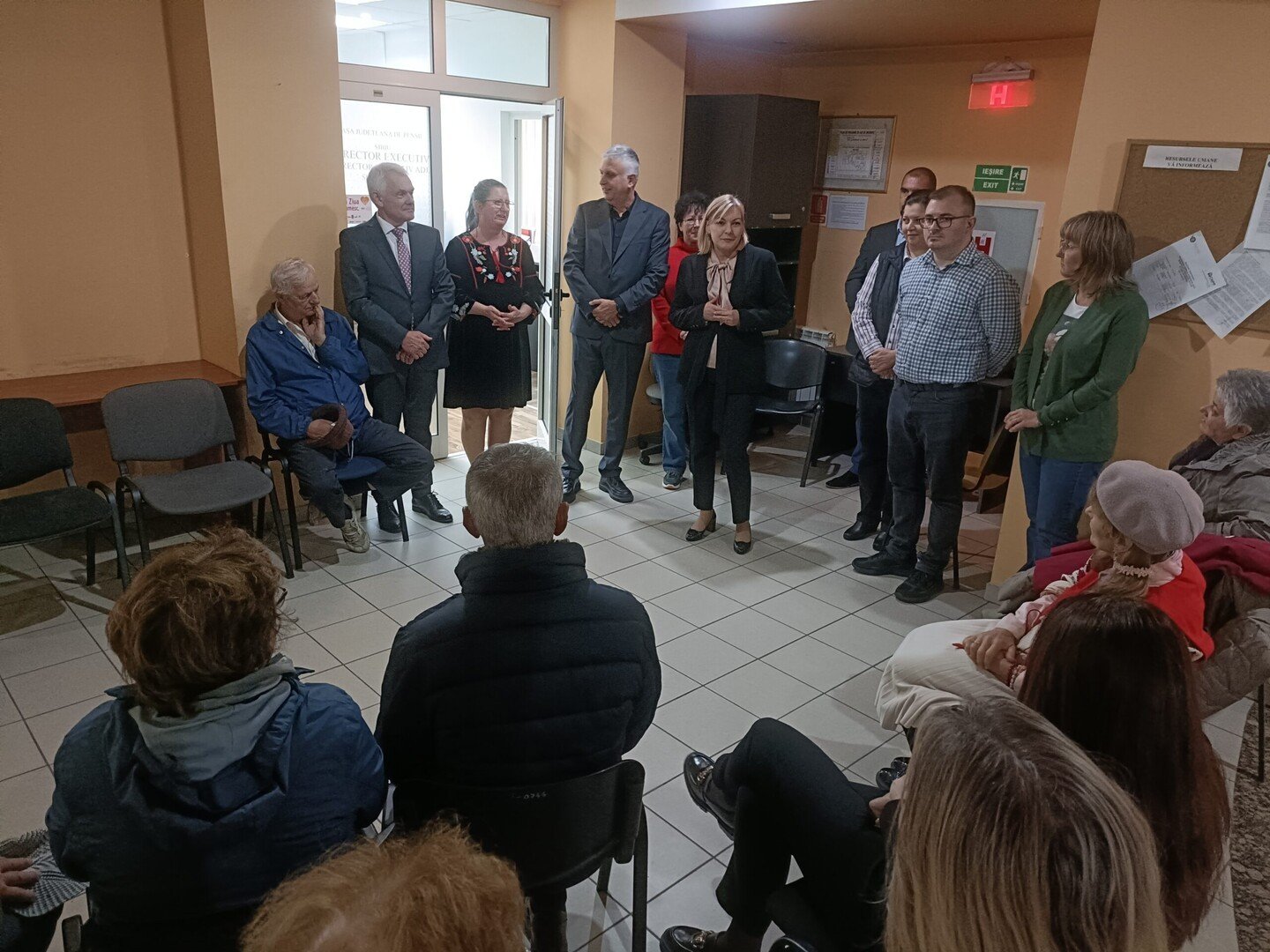 Casa de Pensii Sibiu a marcat Ziua Persoanelor Vârstnice. Dar pensionarii nu s-au înghesuit