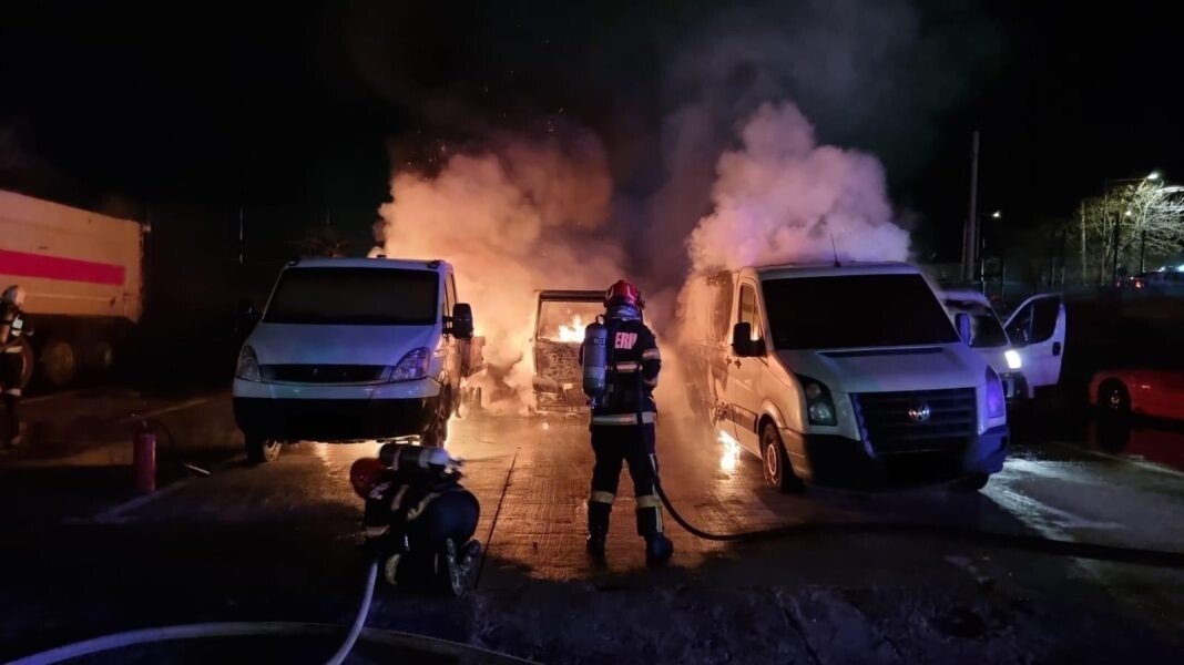 WhatsApp Image 2024-11-24 at 20.19.24_d35f15ea