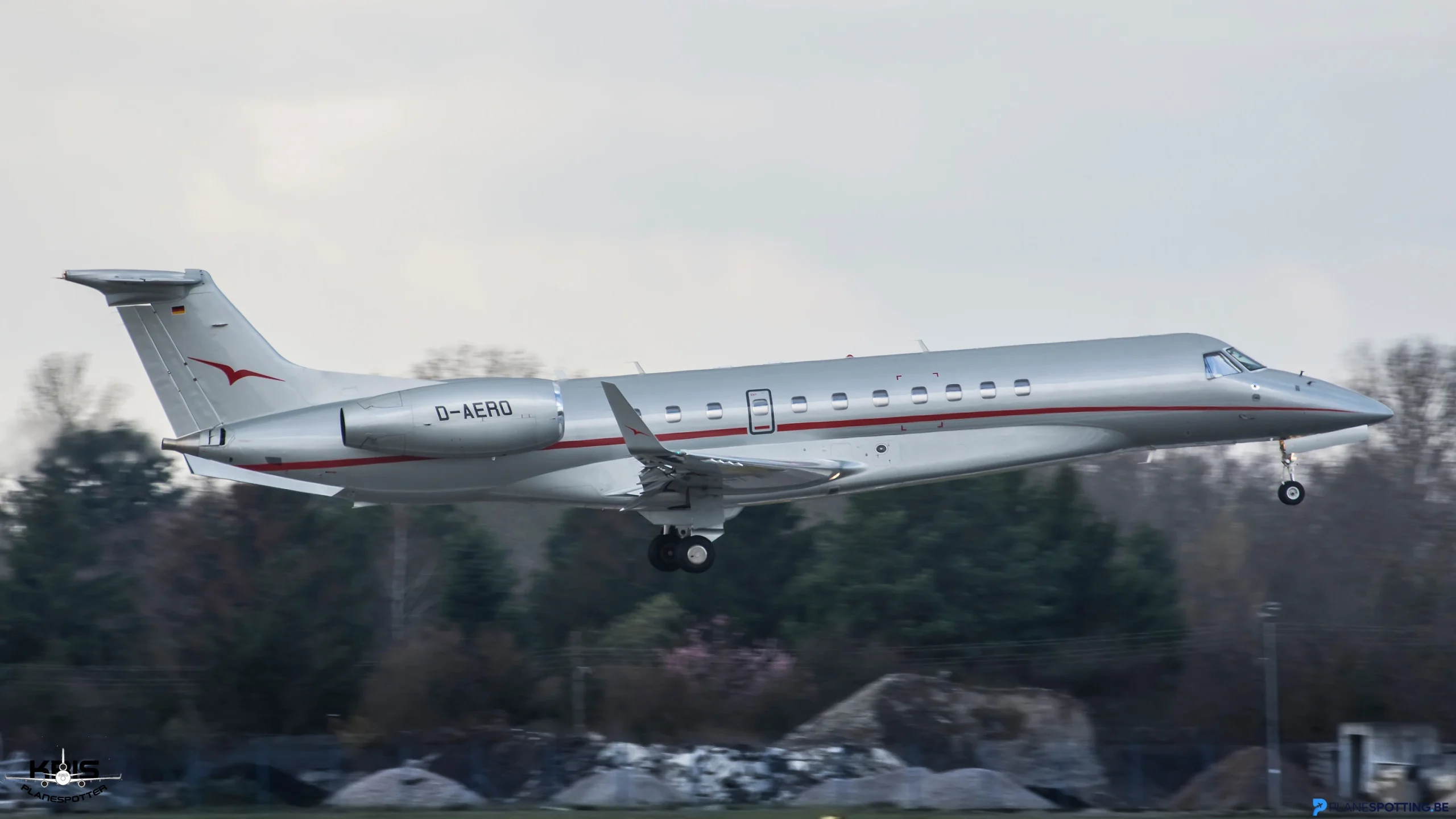 Iohannis a început vizita oficială în Germania. Cu avionul privat din Sibiu la Berlin