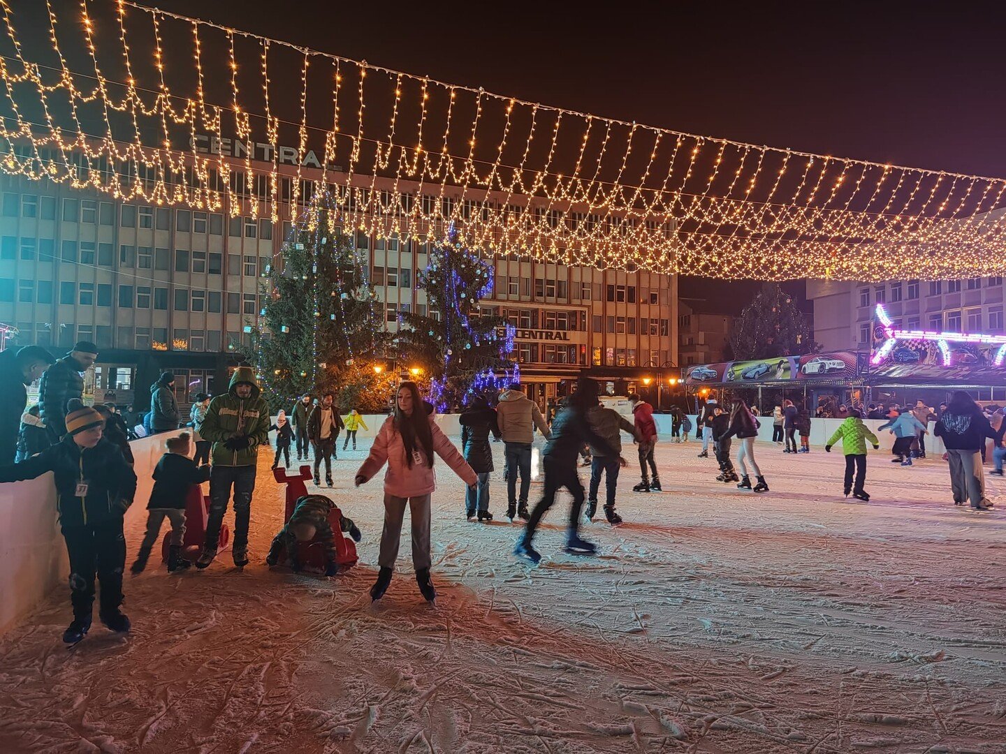 Weekend plin de muzică și distracție la Târgul de Sărbători din Mediaș