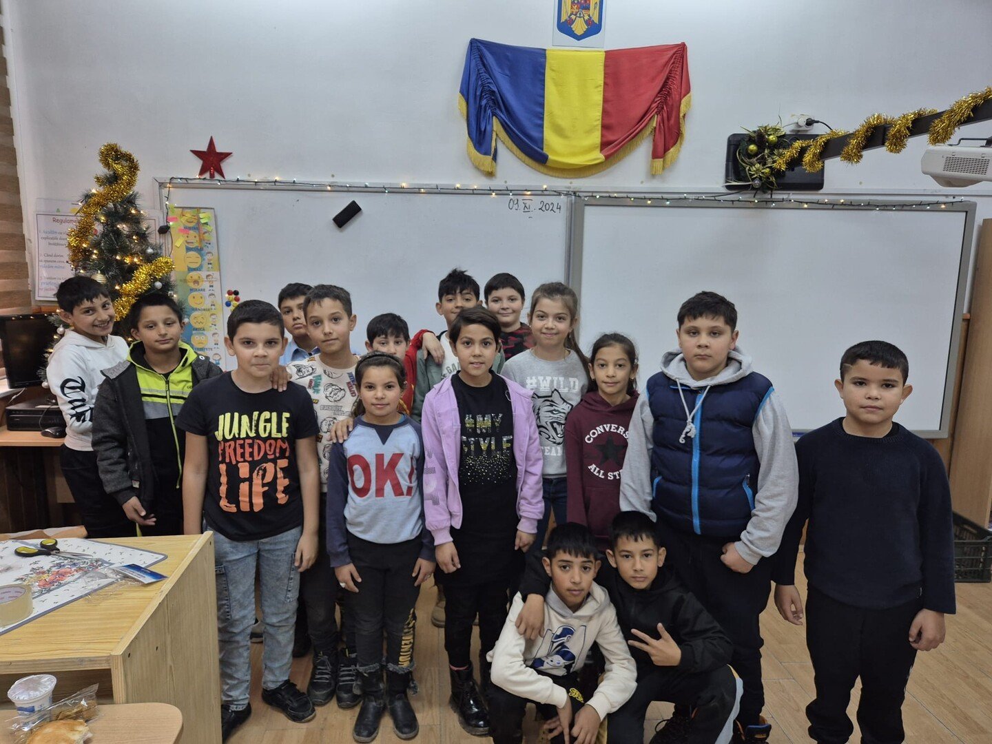 60 de copii din 3 sate din Ardeal au fost sprijiniți la alfabetizare de o rețea a românilor din Belgia