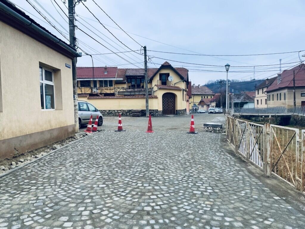 Lucrări în desfășurare