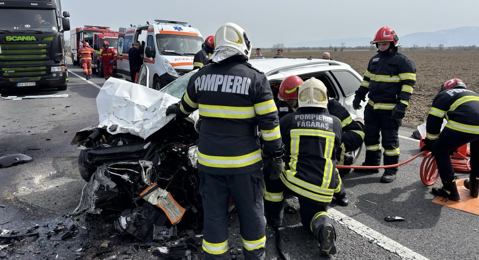 Fiica familiei ucise în accidentul de lângă Făgăraș are nevoie de ajutor