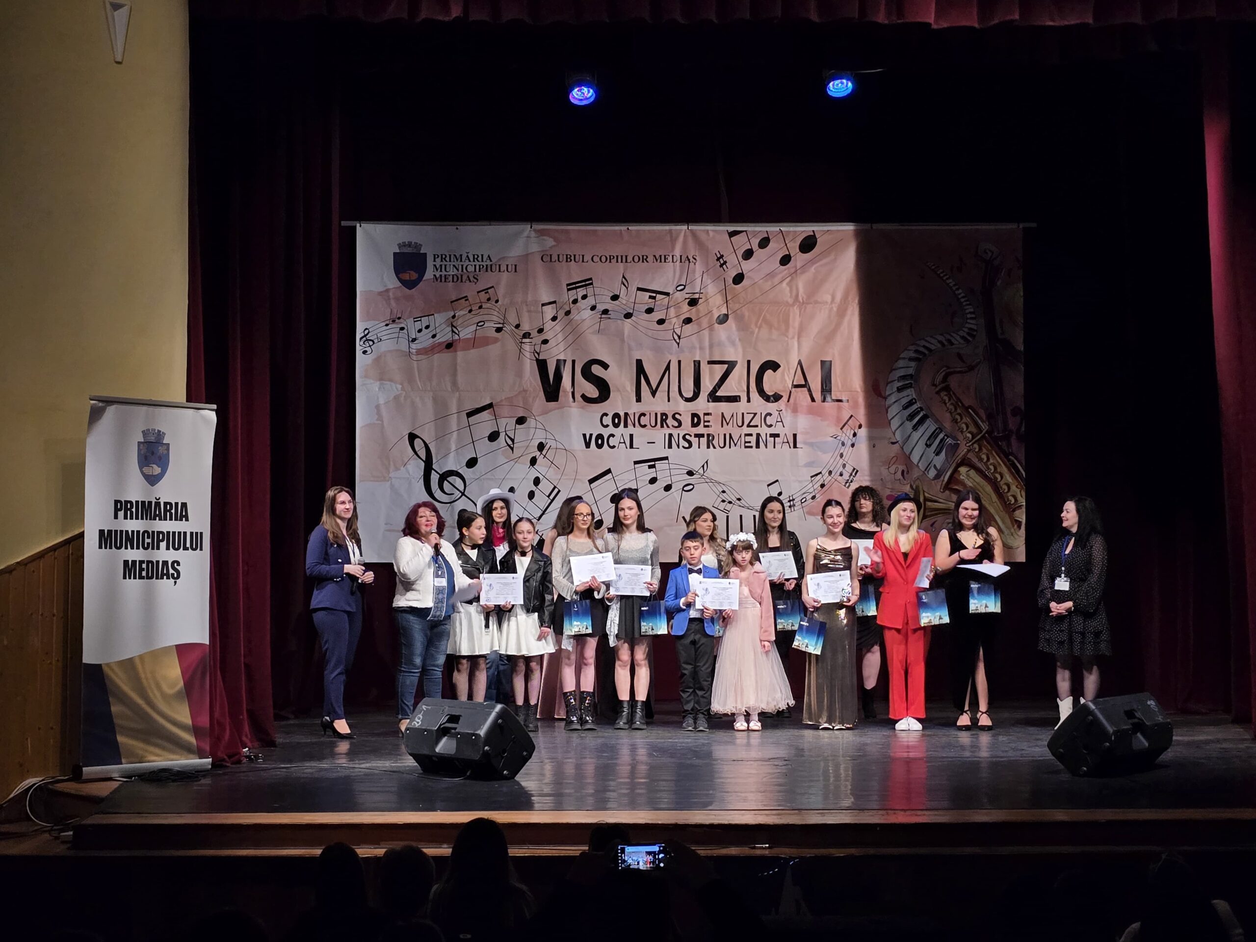 Mediaș: Cine este câștigătoarea a concursului interjudețean „Vis Muzical“