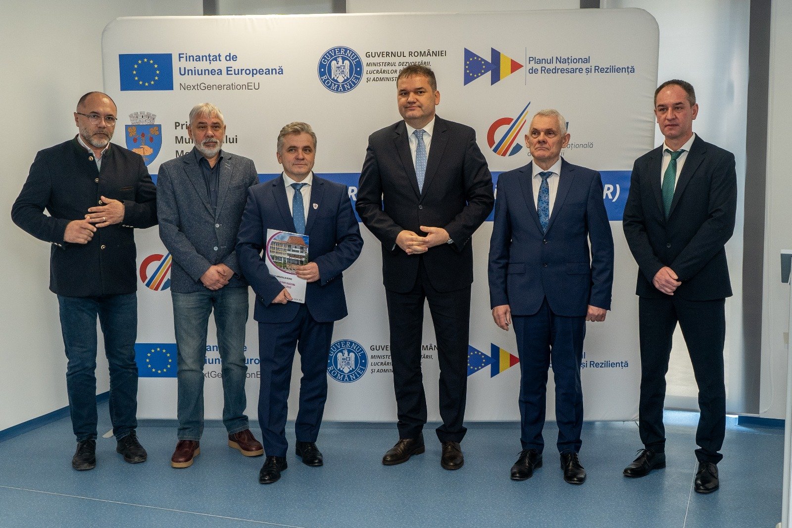 Foto-video: Ministrul Dezvoltării, Cseke Attila, în vizită la Mediaș la inaugurarea unei creșe moderne