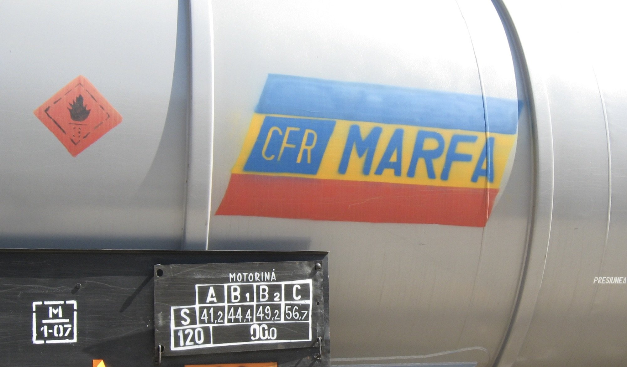 CFR Marfă intră în insolvență, cu aprobarea Ministerului Transporturilor