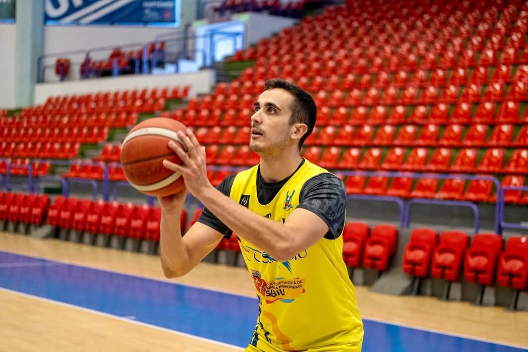 FB_IMG_1744356228081