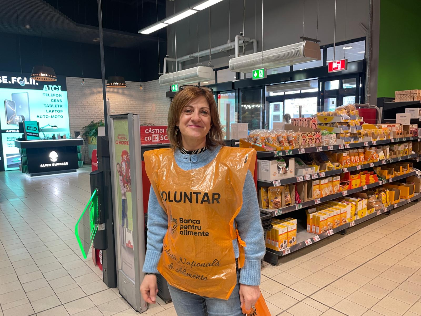 Sibienii hrănesc speranța: Voluntarii din județ, alături de Colecta Națională de Alimente, ediția de Paște