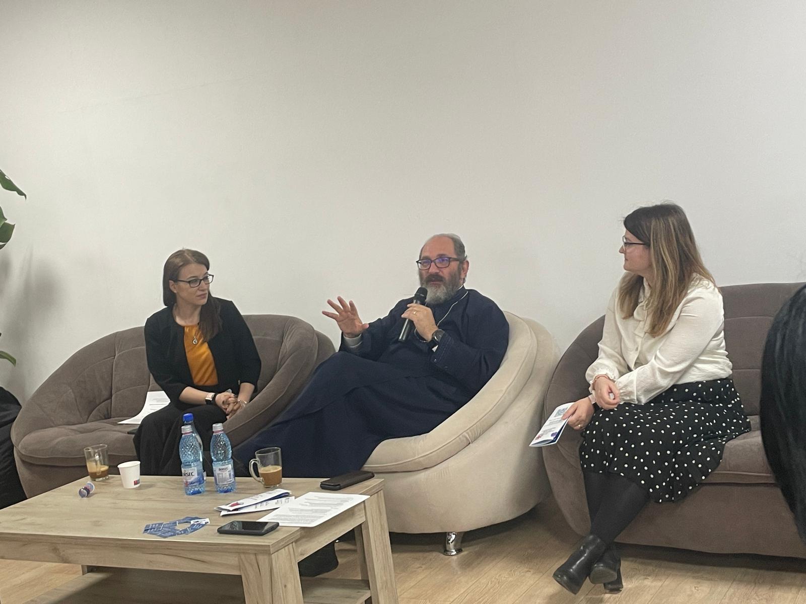 Despre dependență: Studenții față în față cu părintele Necula