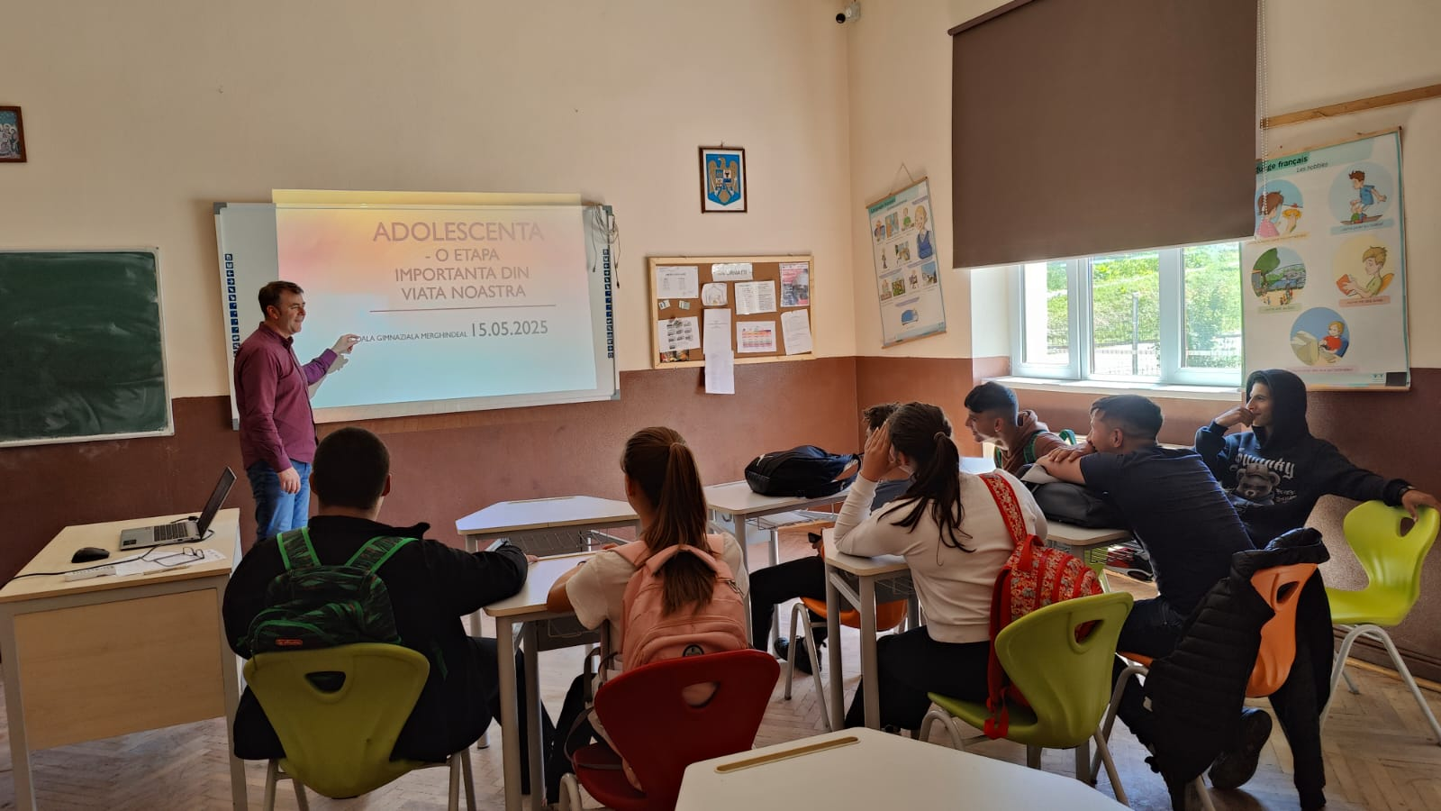 Merghindeal: Ziua Adolescentului marcată printr-un atelier educativ la Școala Gimnazială