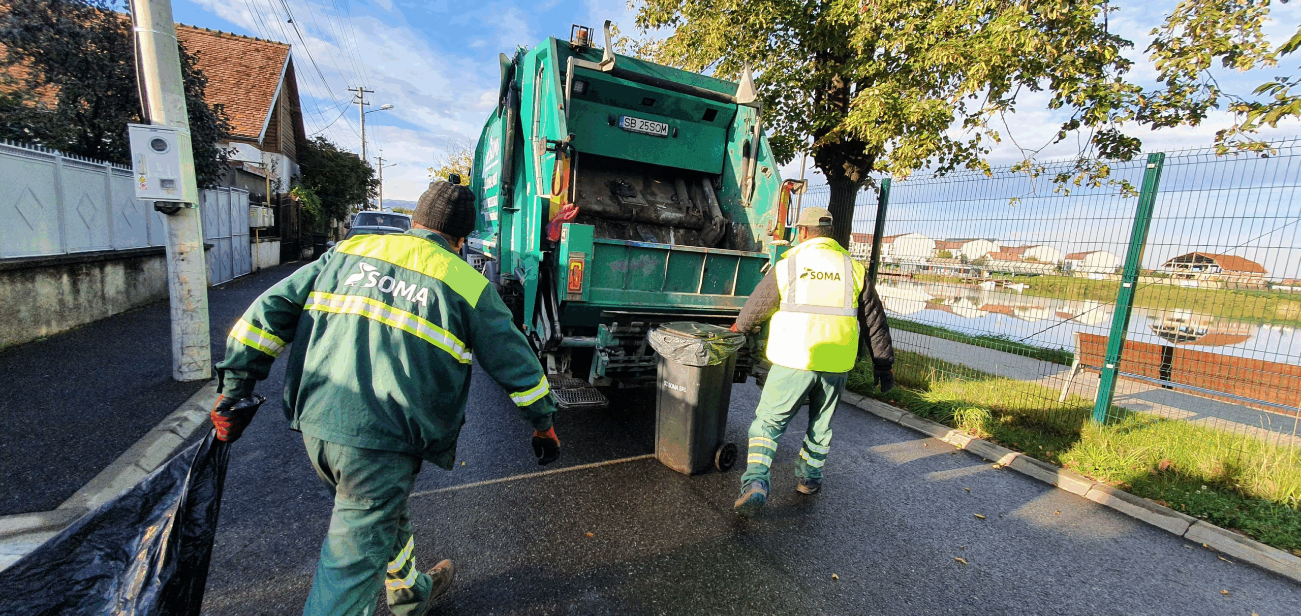 De 1 Mai, SOMA Sibiu a muncit pentru un oraș mai curat. Colectarea deșeurilor s-a făcut după programul normal