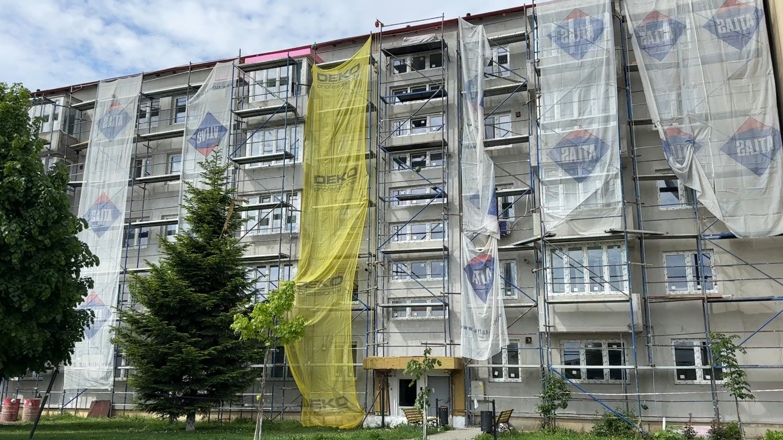 Continuă renovarea energetică a blocurilor din Mediaș