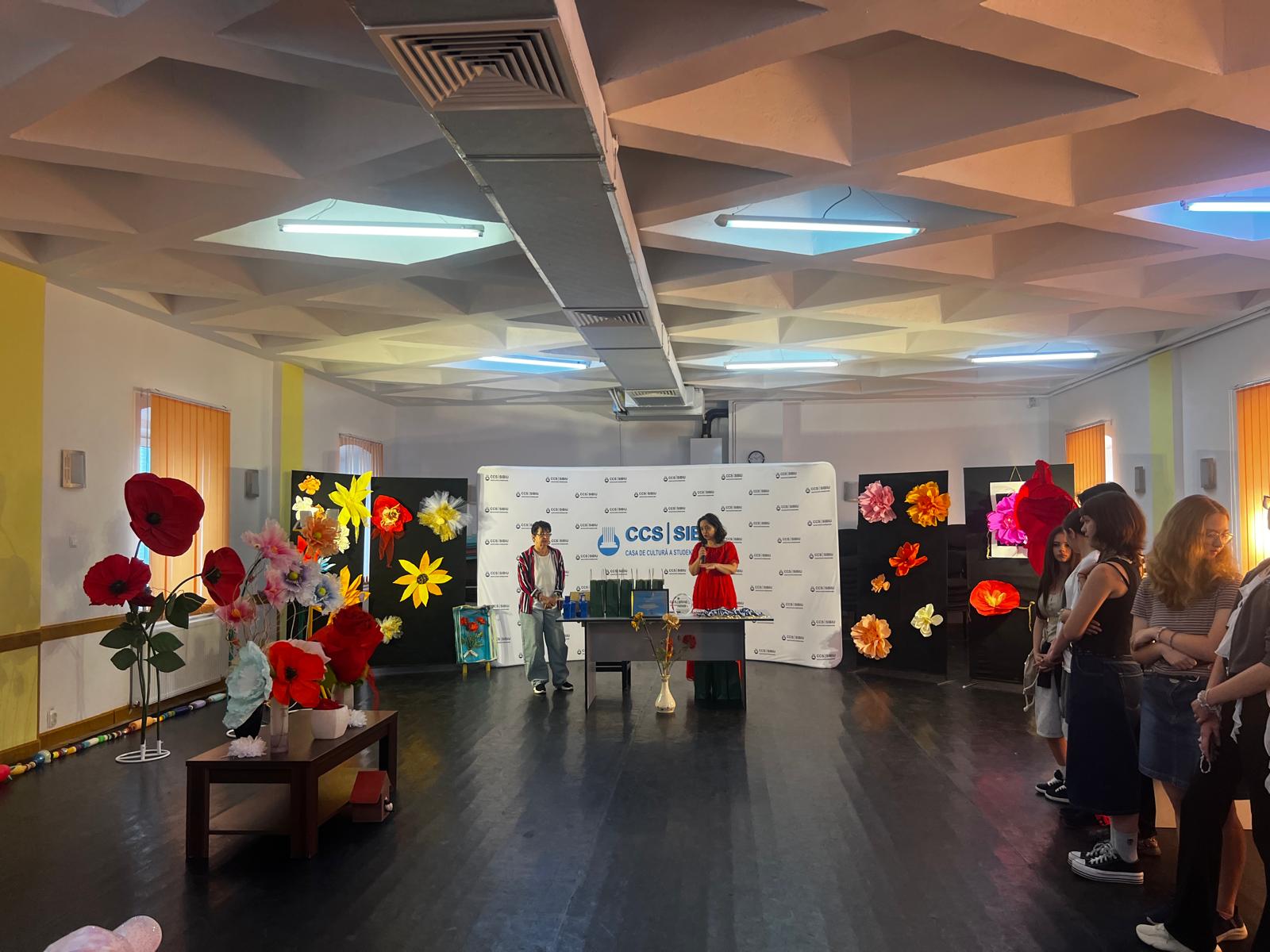 „Deșeul ca Resursă”: tinerii din Sibiu au transformat reciclarea în artă și responsabilitate civică
