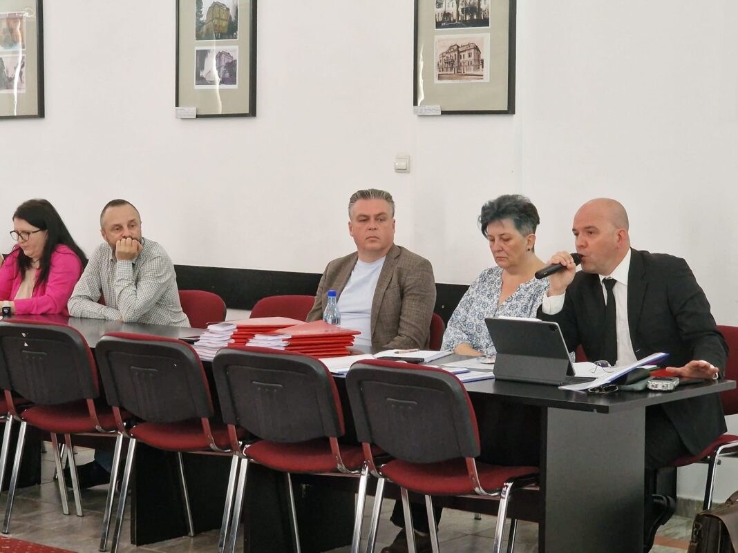 d1a02781-2847-4404-b7e3-945f4db96121-1