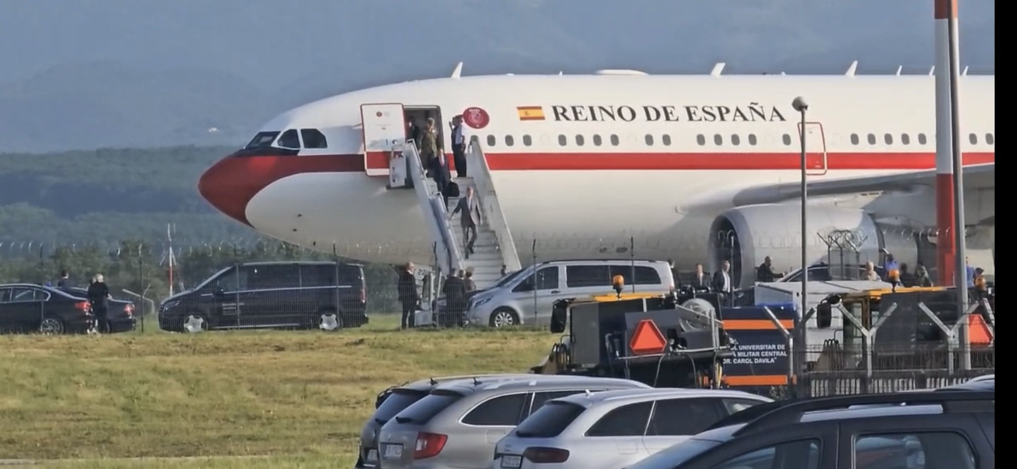 Regele Spaniei, Felipe al VI-lea a ajuns în România. A aterizat pe Aeroportul din Sibiu